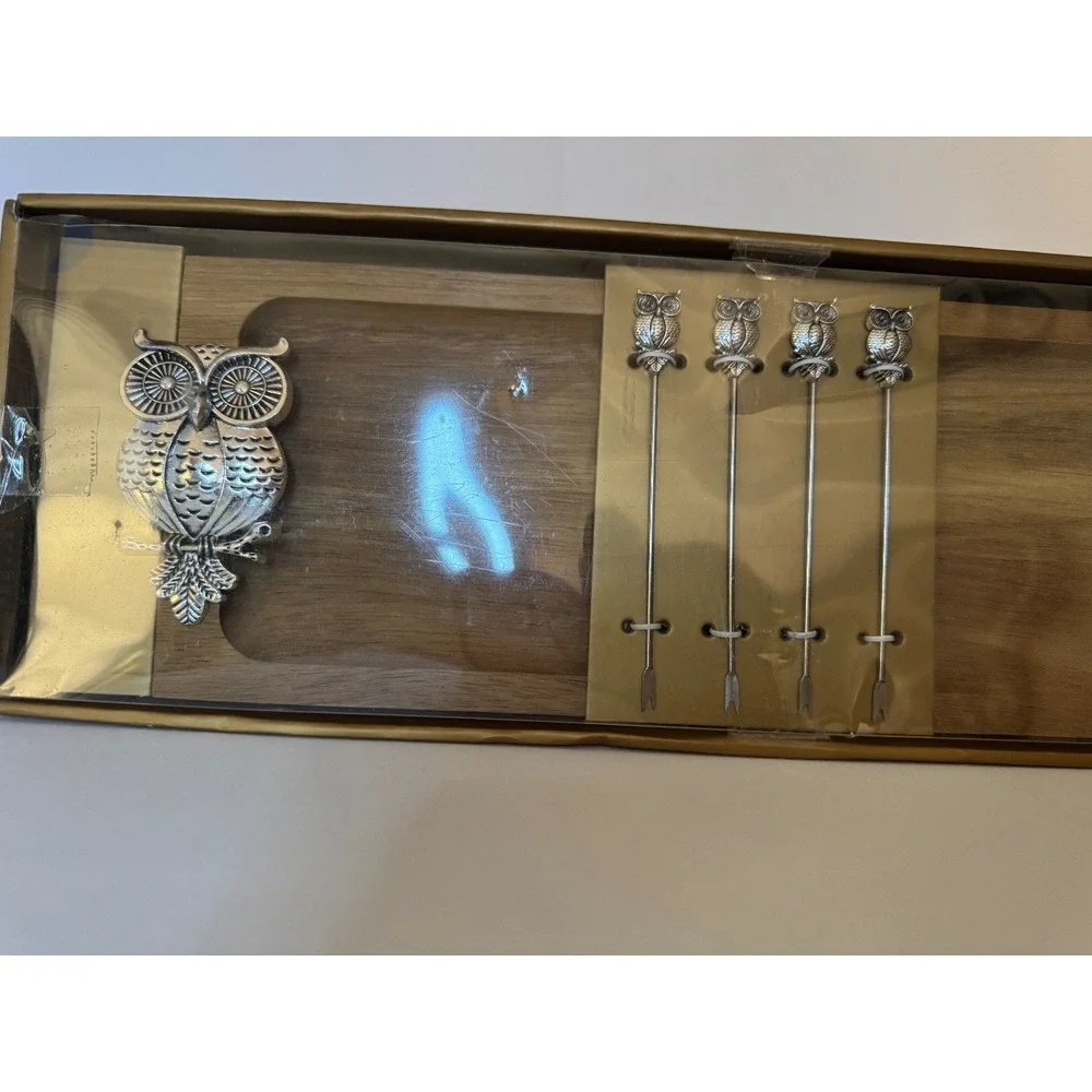 Charcuterie Chumbak Ornate Owl Platter with Skewers